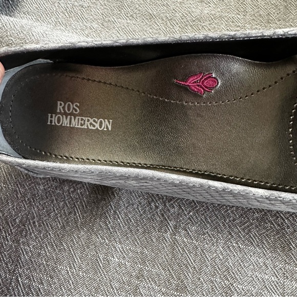 Ros Hammerson The Reagan in Silver Snake Print - Picture 6 of 14